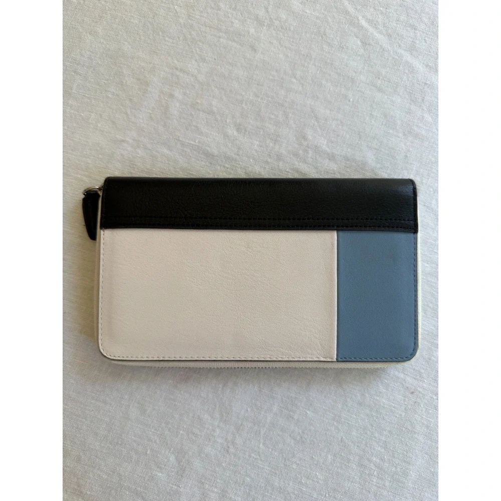 Coach Womens Continental Colorblock Leather Zip Around Wallet Navy Black White